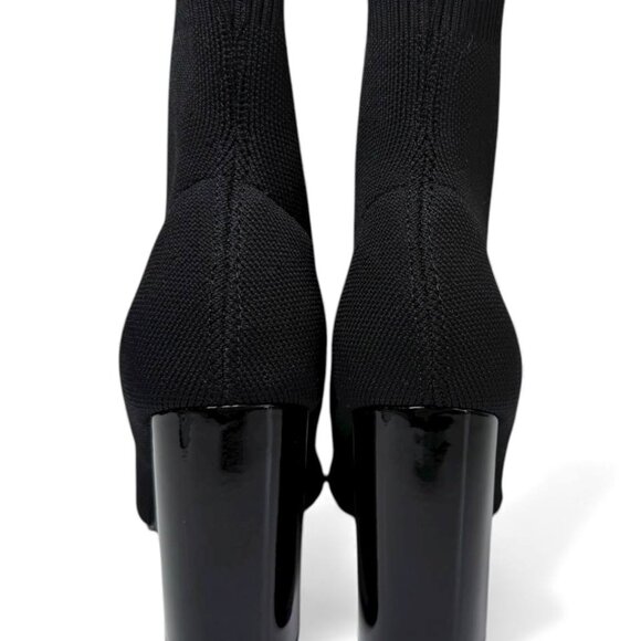 NWOT Steve MaddenBoots RELIC Black Knit Sock Booties Women's - Picture 7 of 8